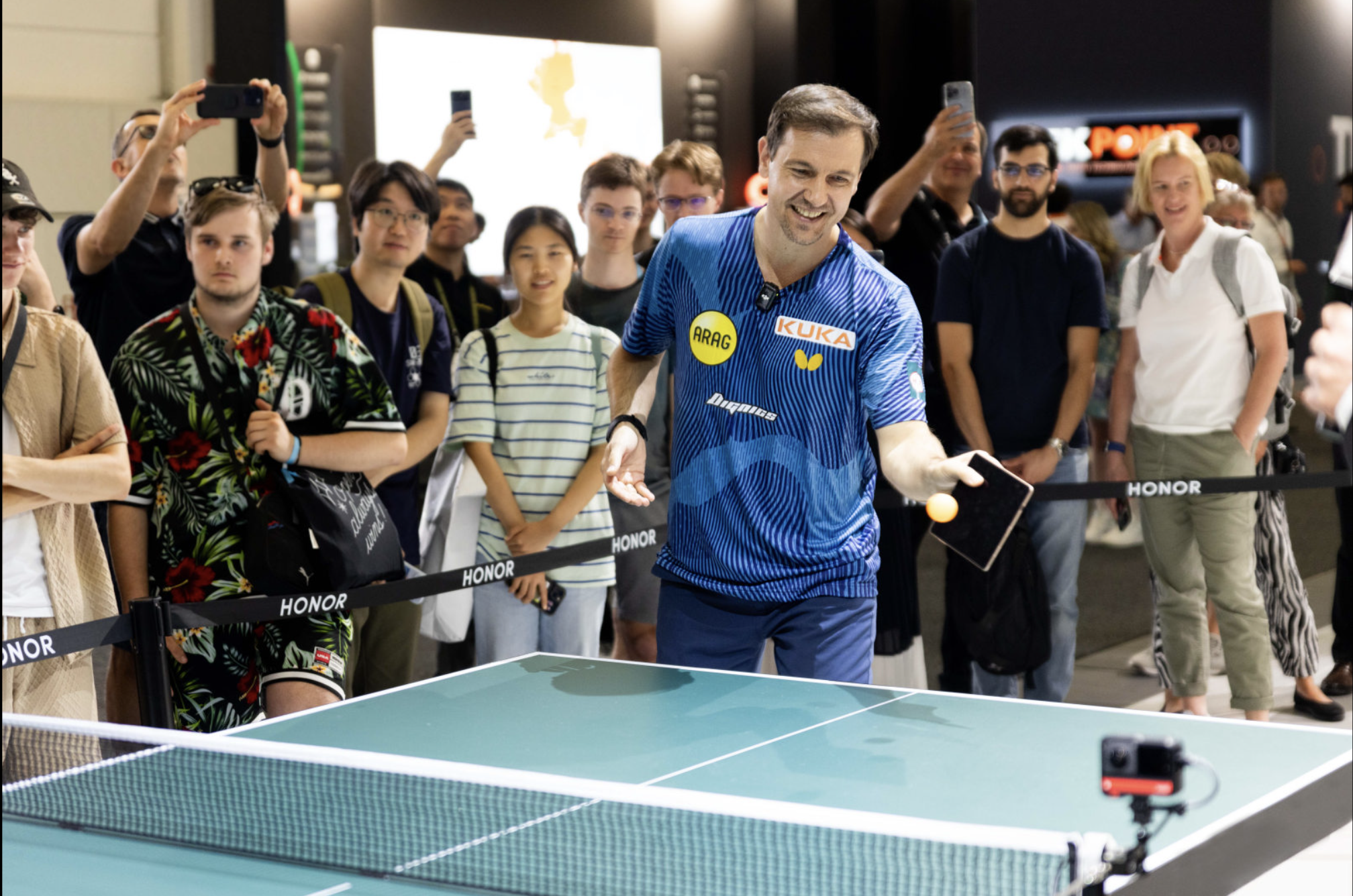 中国乒乓球队横扫瑞典乒乓球队，波尔惊艳世界的简单介绍