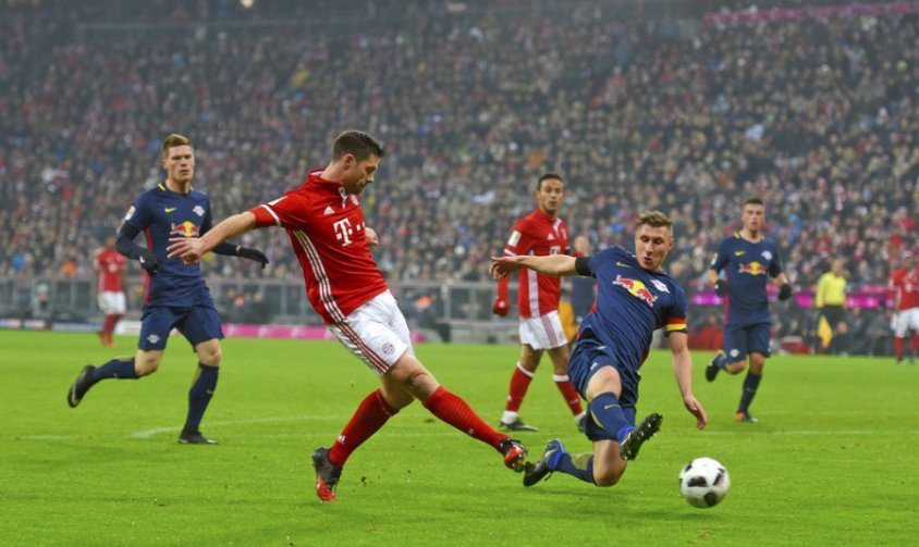 里昂翻盘莱比锡红牛，蒂亚戈带队取胜的简单介绍