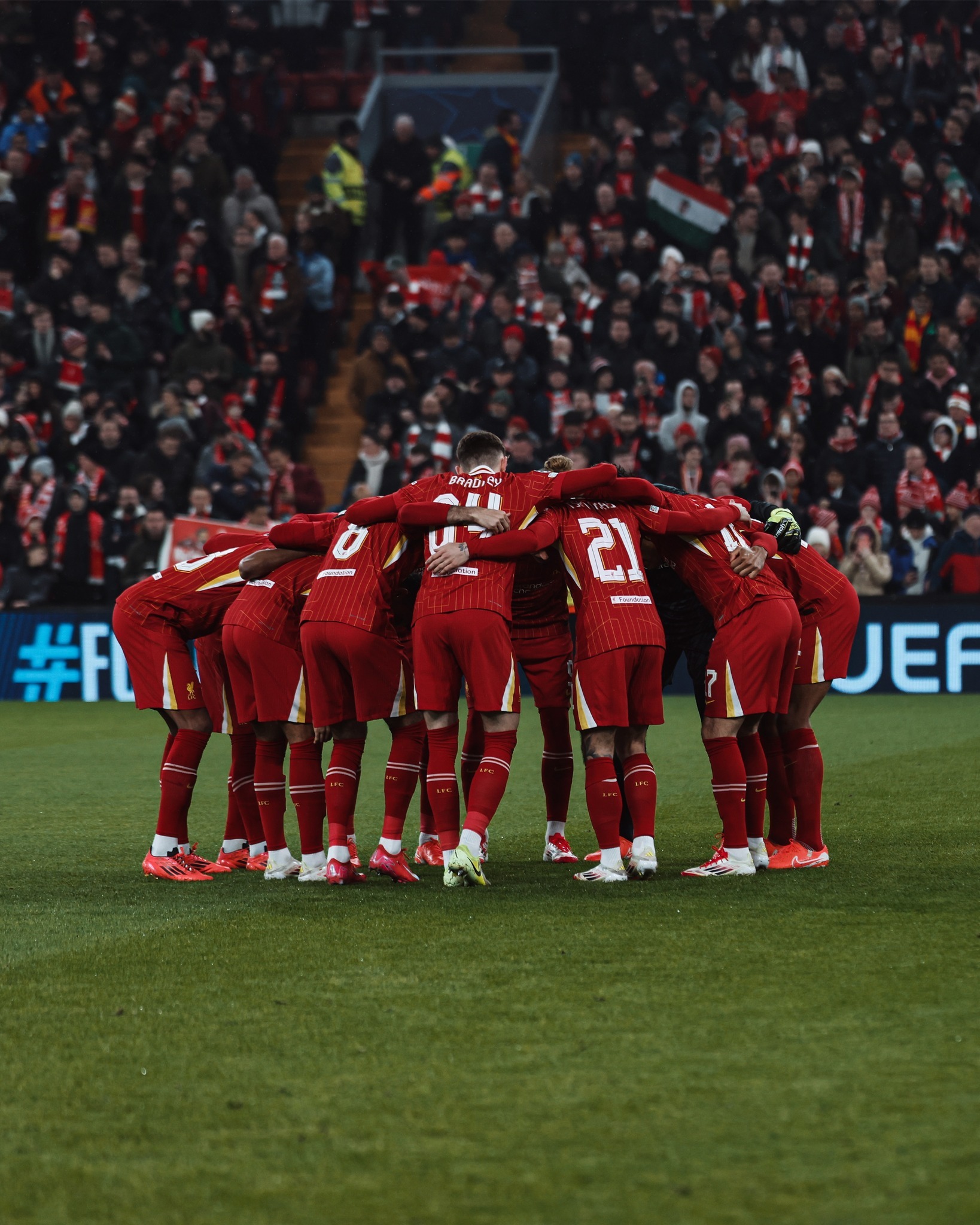 开云体育app-英格兰险胜利物浦，皮克关键制胜