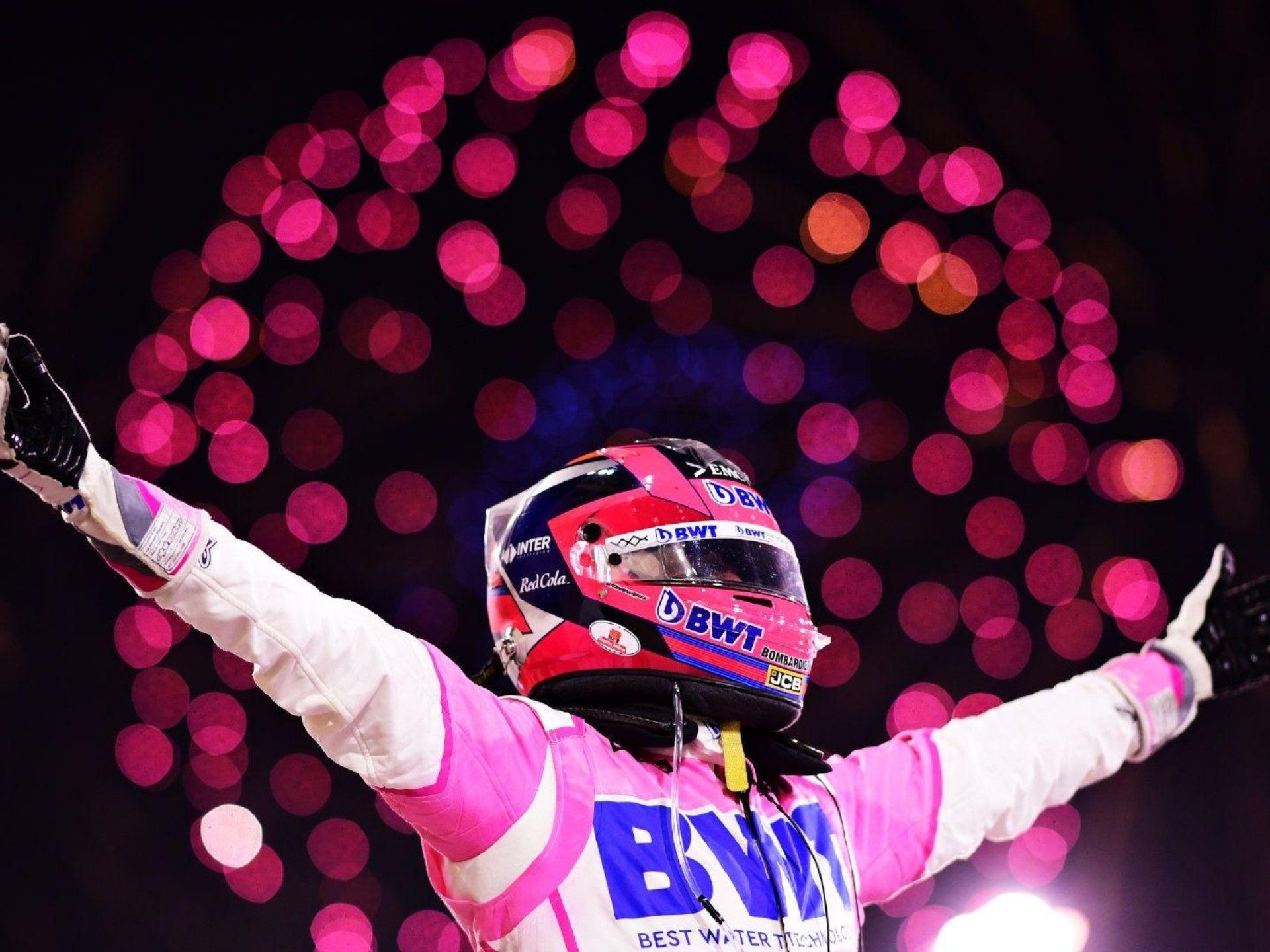 红牛二队绝杀红牛车队,佩雷兹高光表现 红牛二队绝杀红牛车队,佩雷兹高光表现