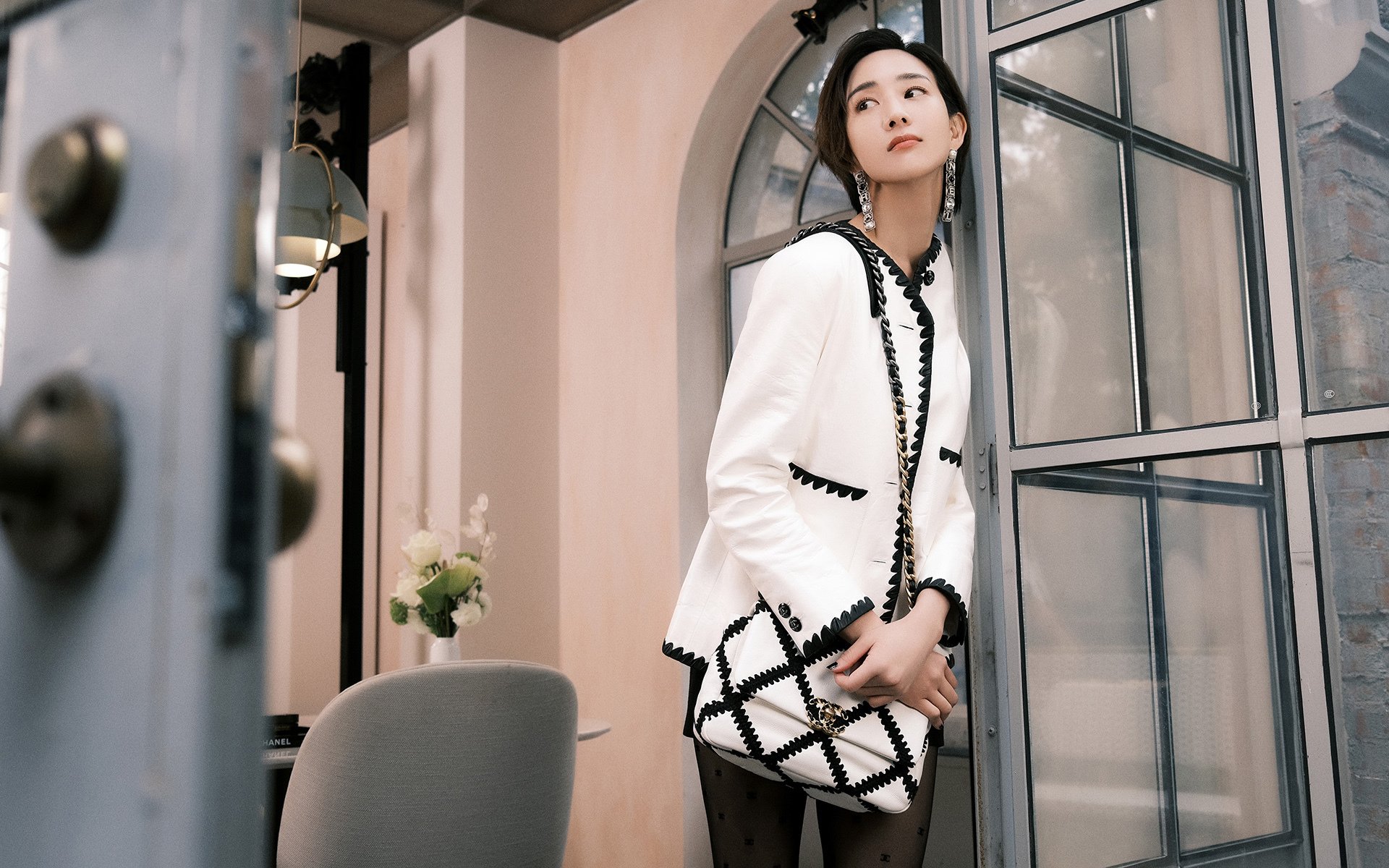 上海队爆冷击败尼克斯,西亚卡姆成胜负手,一场跨越联赛的篮球盛宴